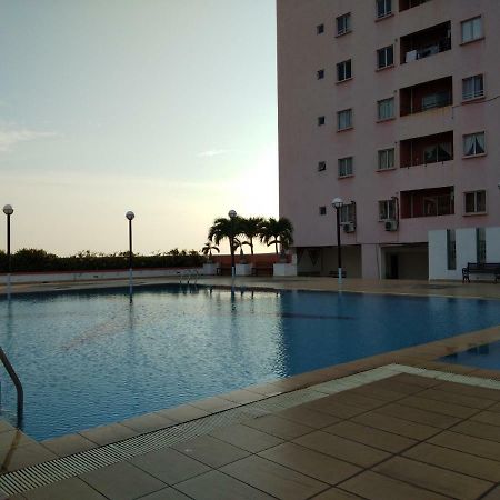 Plaza Melaka Raya Apartment Buitenkant foto