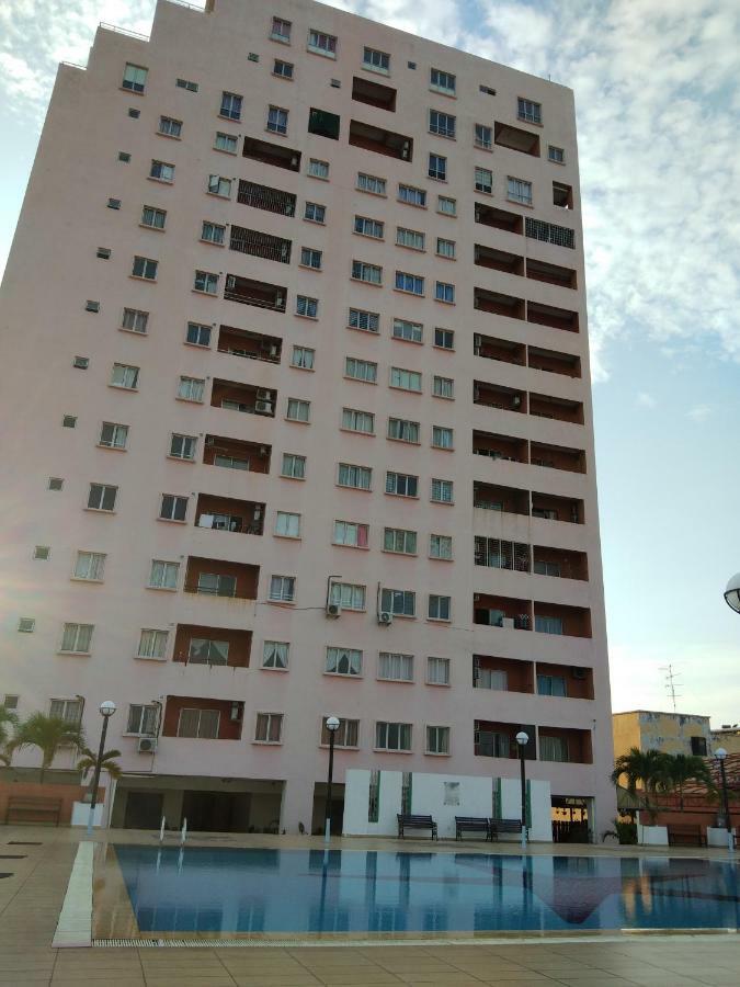 Plaza Melaka Raya Apartment Buitenkant foto